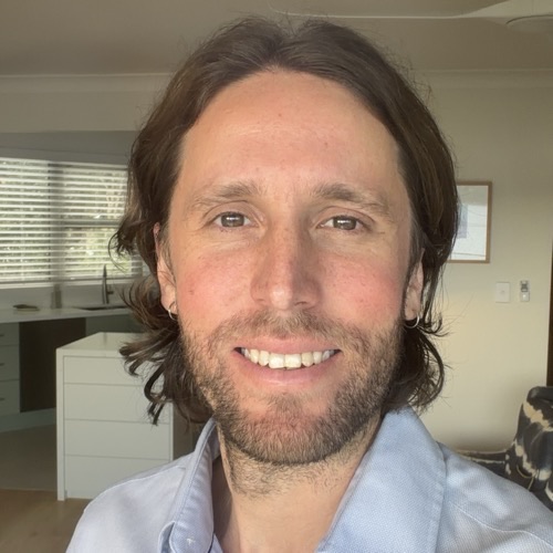 Sam Fairbairn, Founder of Hai Helper